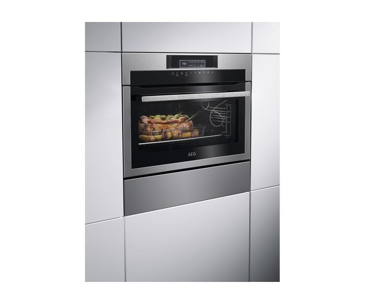 AEG KPE742220M 43 Litre Built-in Electric Oven in stainless steel - Image 2