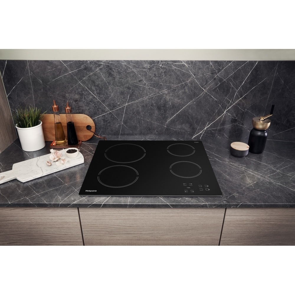 Hotpoint HR612CH 58cm Ceramic Hob - Black - Image 2 Hotpoint HR612CH 58cm Ceramic Hob - Black - Image 2