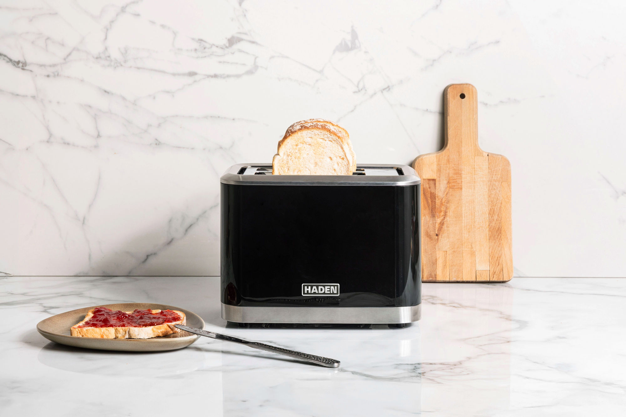 Haden 212948 Touch Screen 2 Slice Toaster - Black - Image 1 Haden 212948 Touch Screen 2 Slice Toaster - Black - Image 1