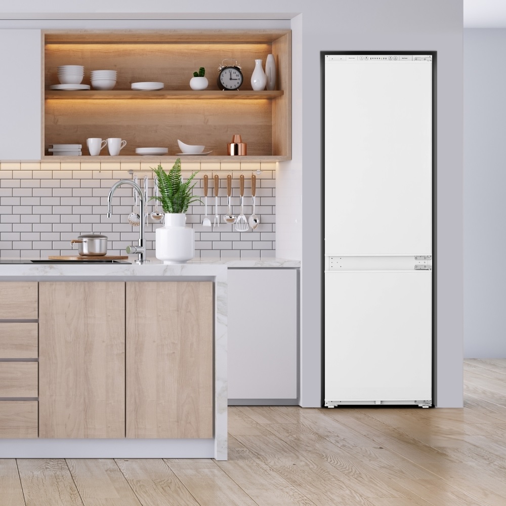 Hisense RIB312F4AWE No Frost Integrated Fridge Freezer, Sliding Hinge, 70/30 – White - Image 2