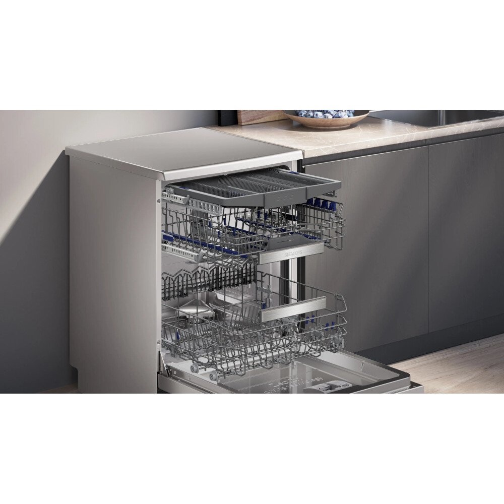Siemens SN27TI02CE iQ700 Dishwasher, 14 Place Settings - Stainless Steel - Image 3