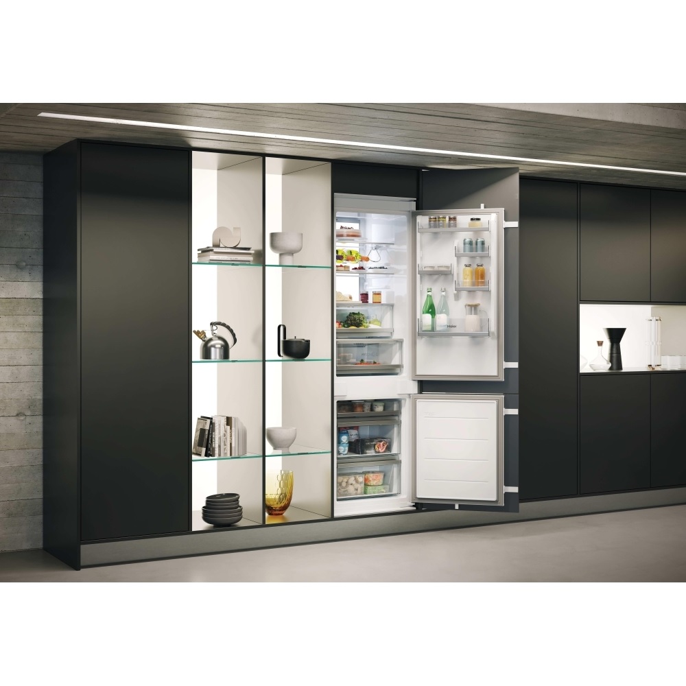 Haier HBW7518CTK Total No Frost Integrated Fridge Freezer, Sliding Hinge, 70/30 - Image 3 Haier HBW7518CTK Total No Frost Integrated Fridge Freezer, Sliding Hinge, 70/30 - Image 3