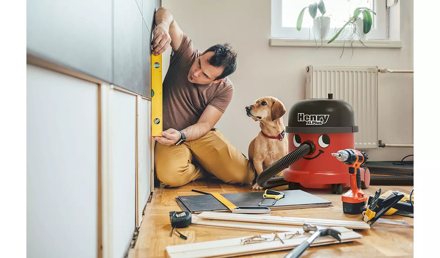 Numatic 912061 Henry XL Plus Corded Bagged Cylinder Vacuum Cleaner - Image 2 Numatic 912061 Henry XL Plus Corded Bagged Cylinder Vacuum Cleaner - Image 2