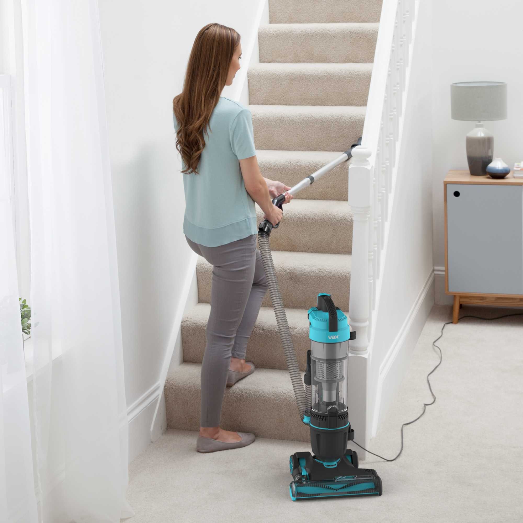 VAX UCA3GEV1 Upright Bagless Vacuum Cleaner with 1.5L Capacity - Blue - Image 3