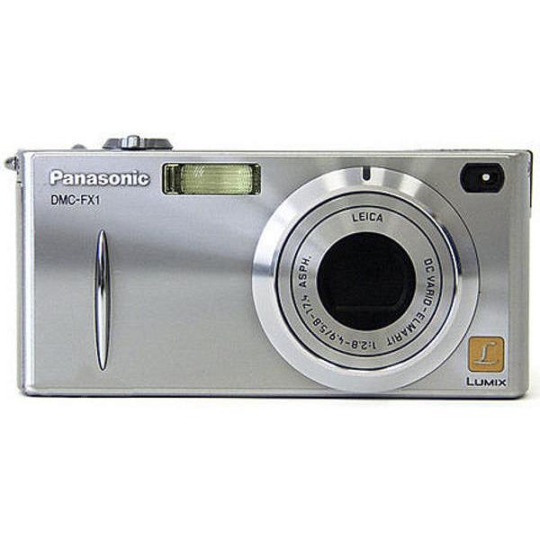 Panasonic DMCFX1EBS 3.1 Megapixel Compact Camera with Leica Lens in Silver