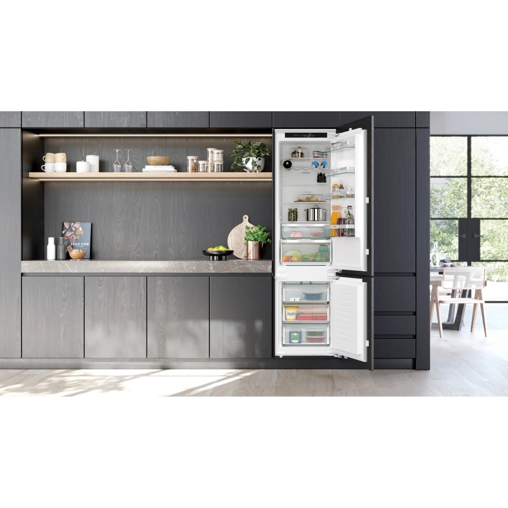 Siemens KI96NVFD0G iQ300 No Frost Integrated Fridge Freezer, 70/30 - White - Image 3 Siemens KI96NVFD0G iQ300 No Frost Integrated Fridge Freezer, 70/30 - White - Image 3