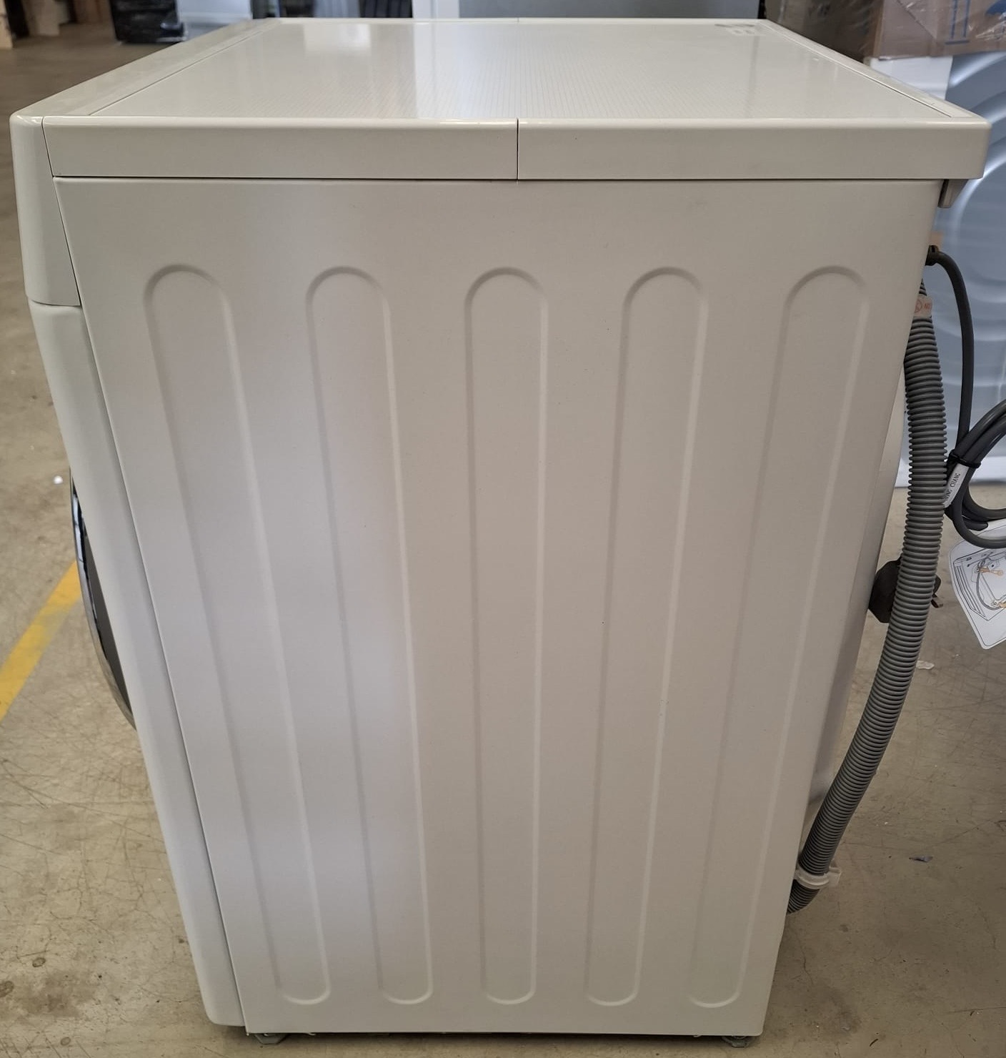 LG F4V709WTSE-GRADED* 9kg 1400 Spin Washing Machine – White - Image 3