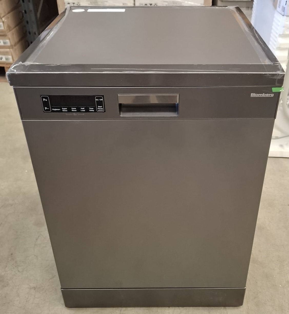 Blomberg LDF42320GEXDISPLAY** Full Size Dishwasher - Graphite Blomberg LDF42320GEXDISPLAY** Full Size Dishwasher - Graphite