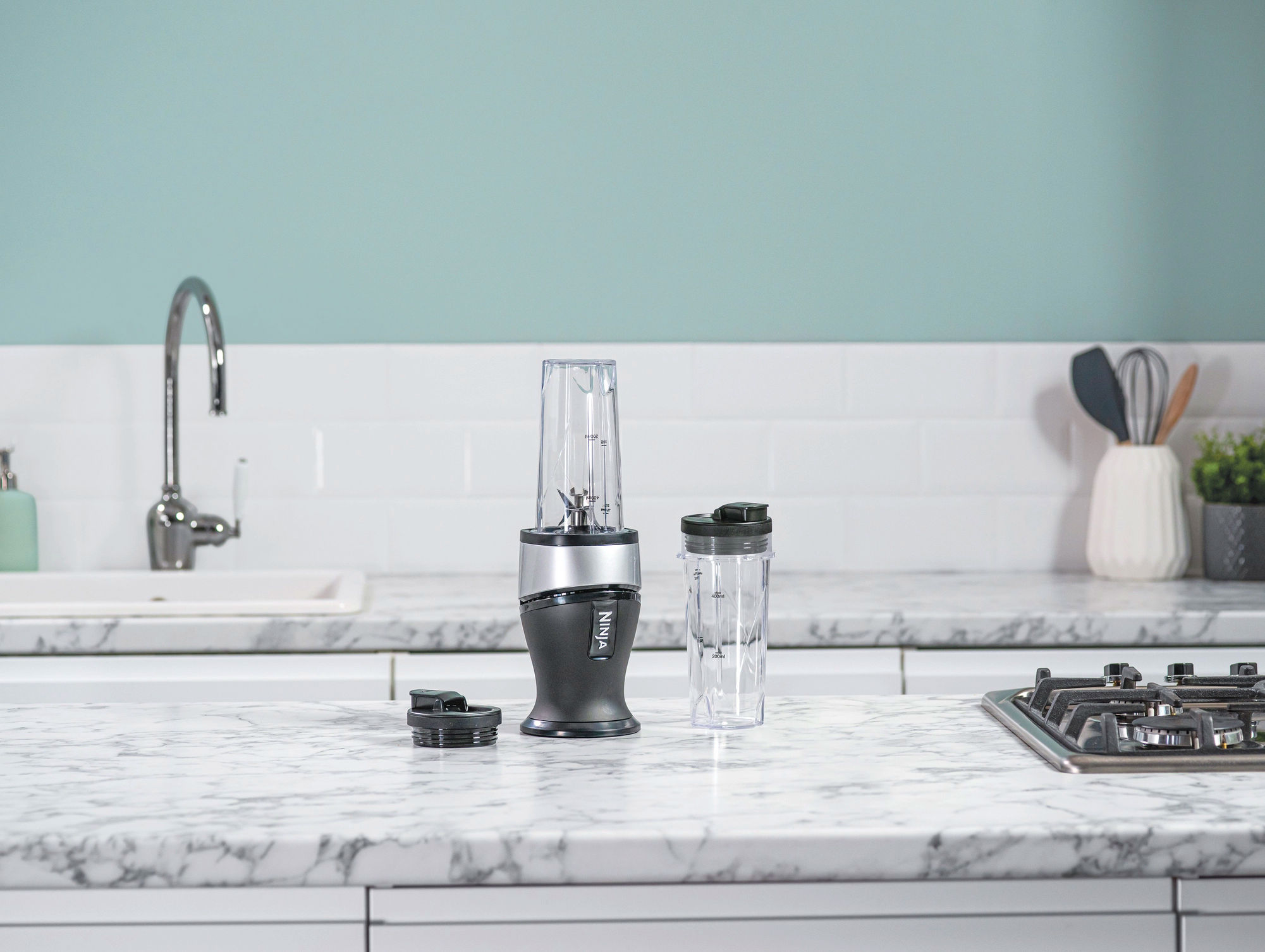 Ninja QB3001UKS Blender and Smoothie Maker - Black/Silver - Image 2 Ninja QB3001UKS Blender and Smoothie Maker - Black/Silver - Image 2