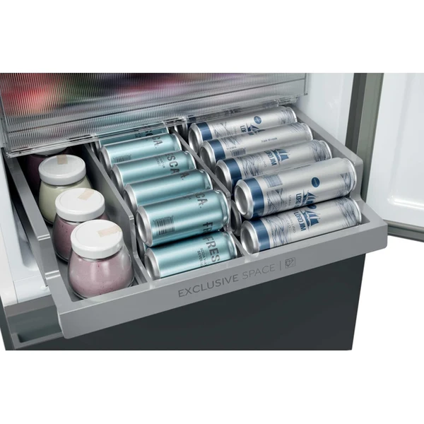 Haier HTR3518ENMTK 3D 55 Series 3 Fridge Freezer - Black - 303L - Image 3