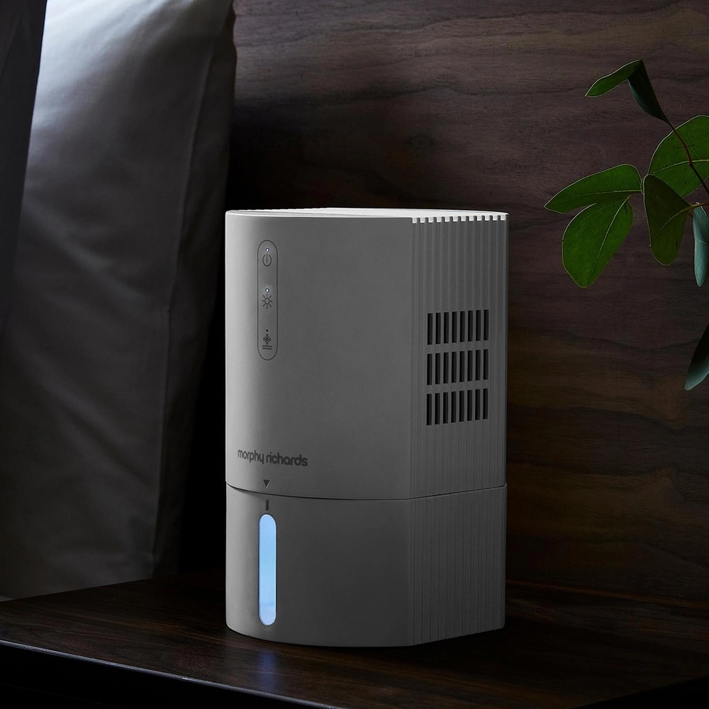 Morphy Richards 822000 PureFresh 0.9 Litre Dehumidifier – White - Image 4 Morphy Richards 822000 PureFresh 0.9 Litre Dehumidifier – White - Image 4