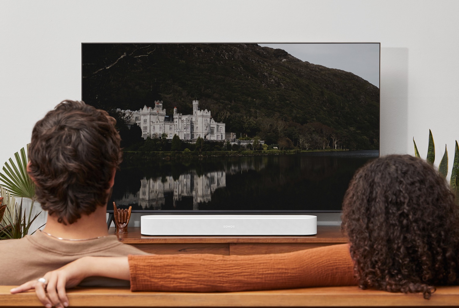 Sonos BEAM-G2-White Smart Soundbar - Image 4 Sonos BEAM-G2-White Smart Soundbar - Image 4