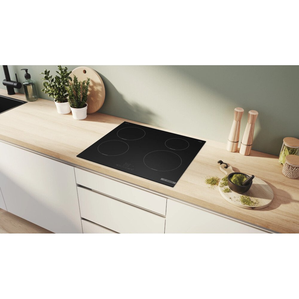 Bosch PIE61ABB5E Series 4 59cm Induction Hob, Black - Image 3