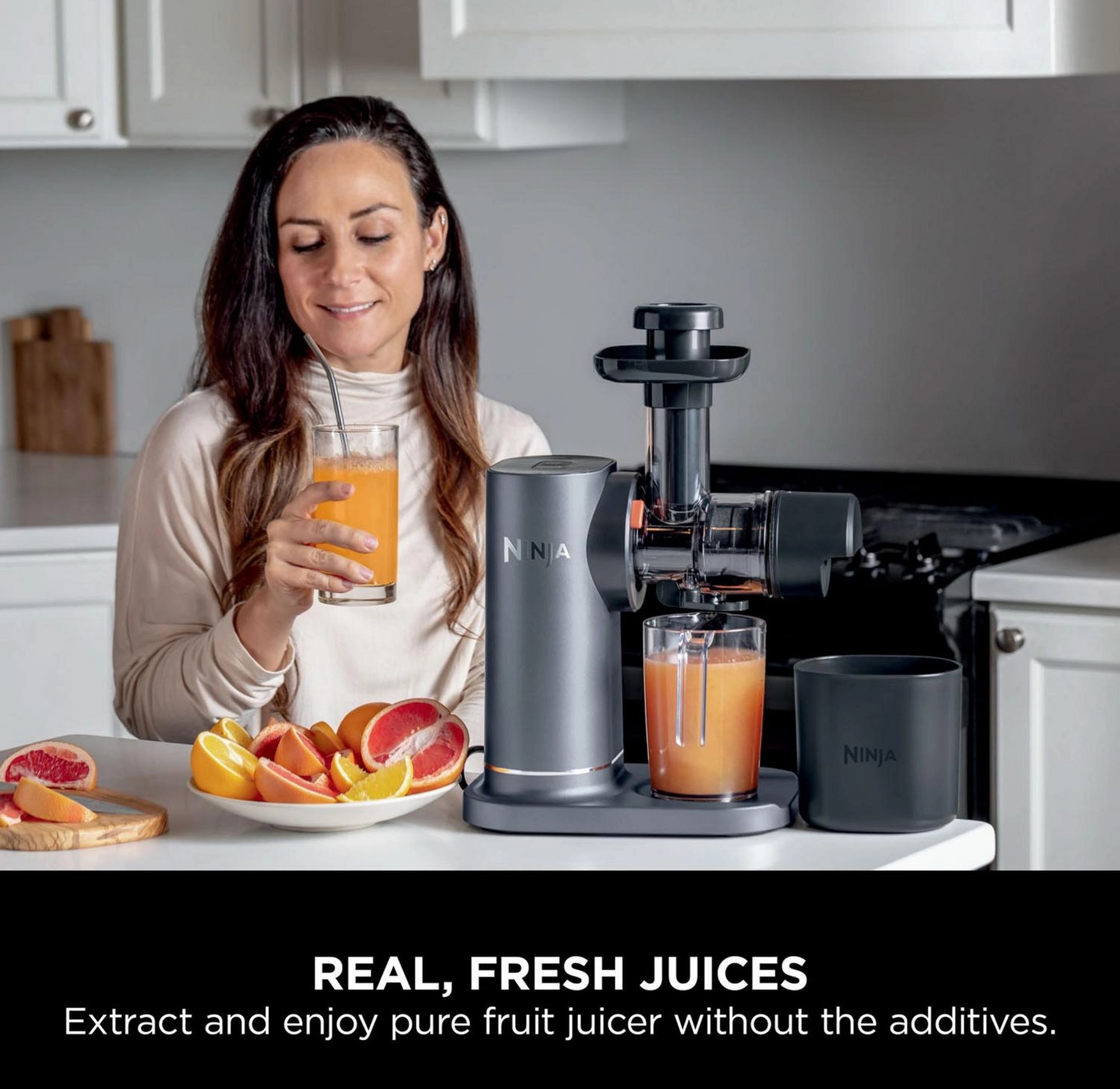 NINJA JC151UK Cold Press Juicer with Anti-Clog Filter – Black - Image 2 NINJA JC151UK Cold Press Juicer with Anti-Clog Filter – Black - Image 2