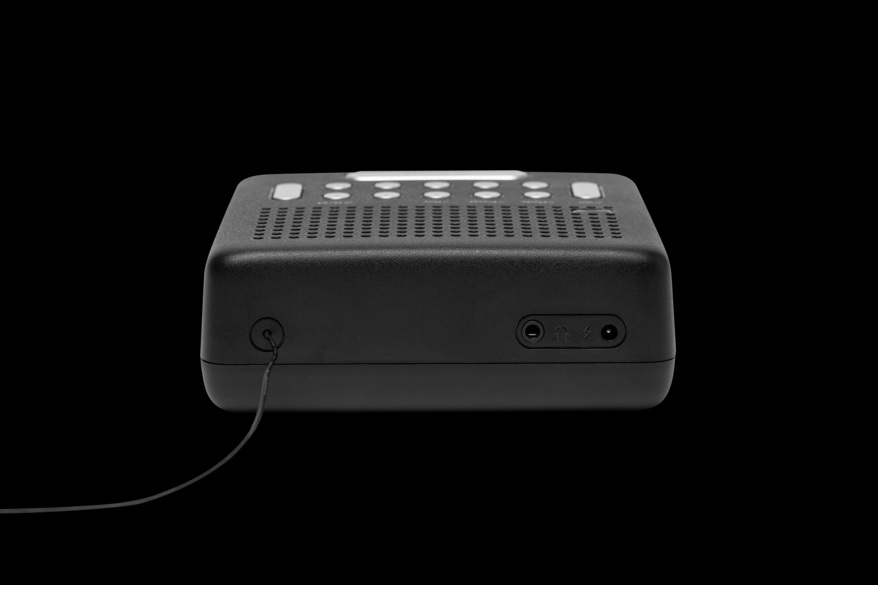 Roberts Ortus FM Clock Radio – Black - Image 5 Roberts Ortus FM Clock Radio – Black - Image 5